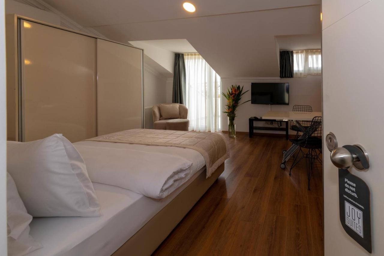 Joy Suites Istanbul Bagian luar foto